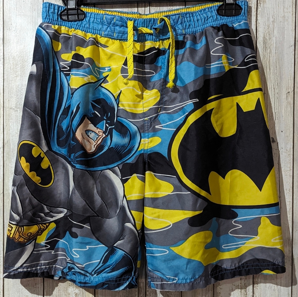 Batman shorts. Boys size 10/12.